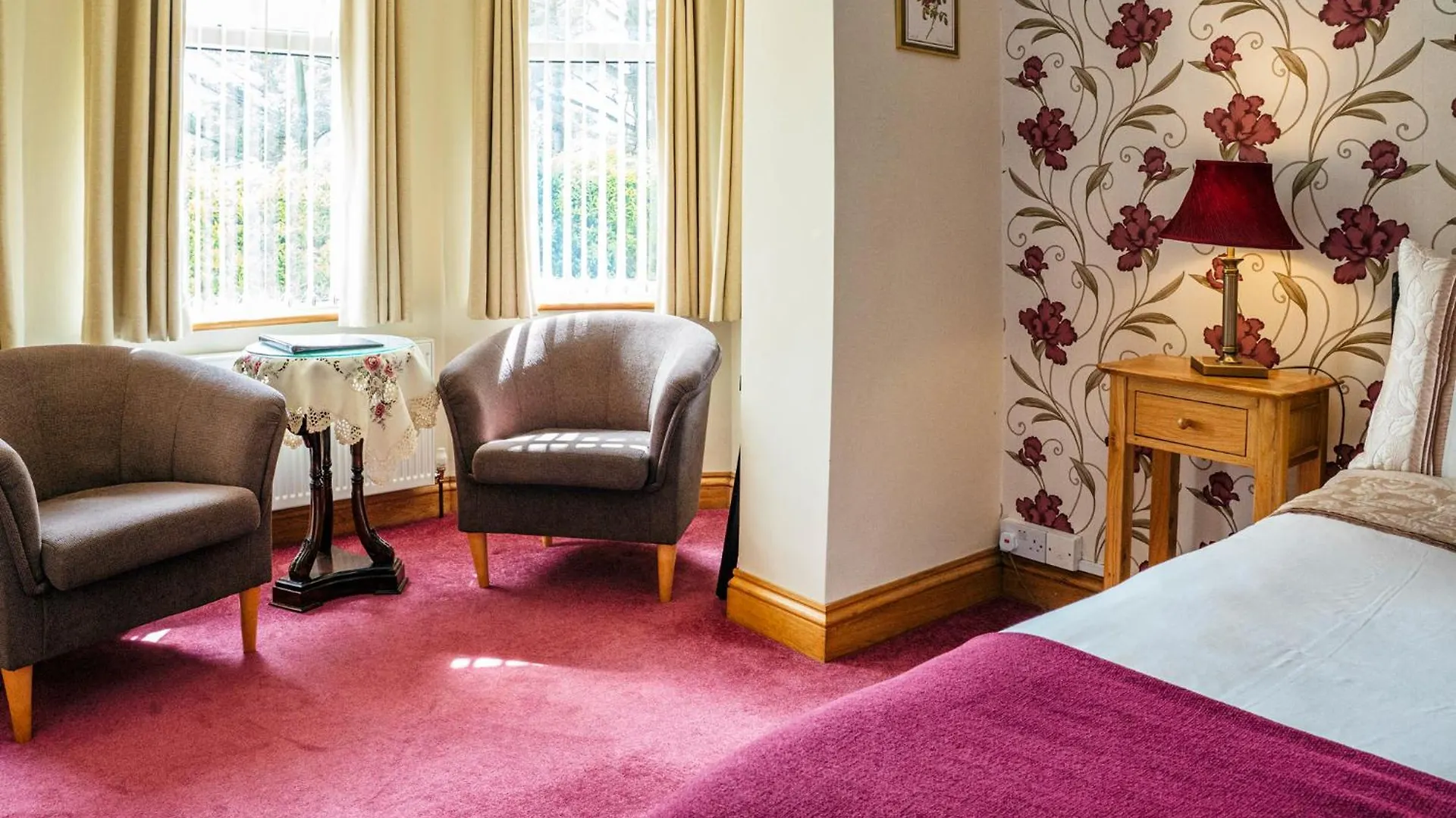 Bertra House B&B Westport 3*,