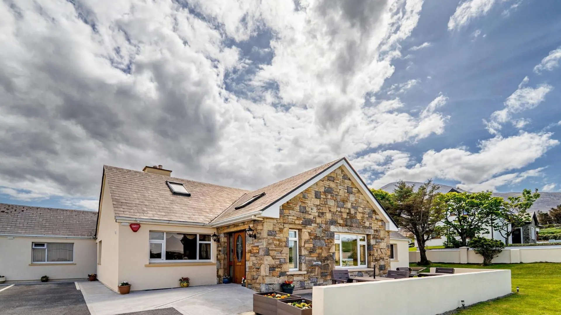 Oda ve Kahvaltı Bertra House B&B Westport
