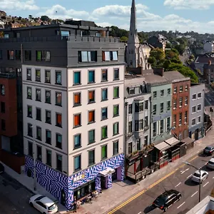 Rezz Hotel Cork