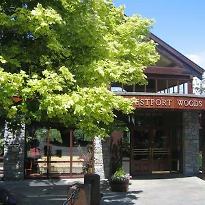 Hotel Woods &